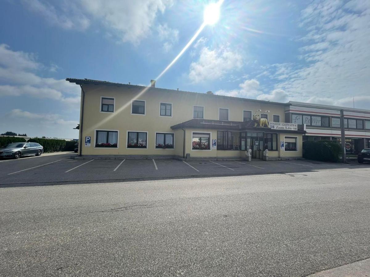 Gasthaus-Pension Zum Loewen Asten Zewnętrze zdjęcie