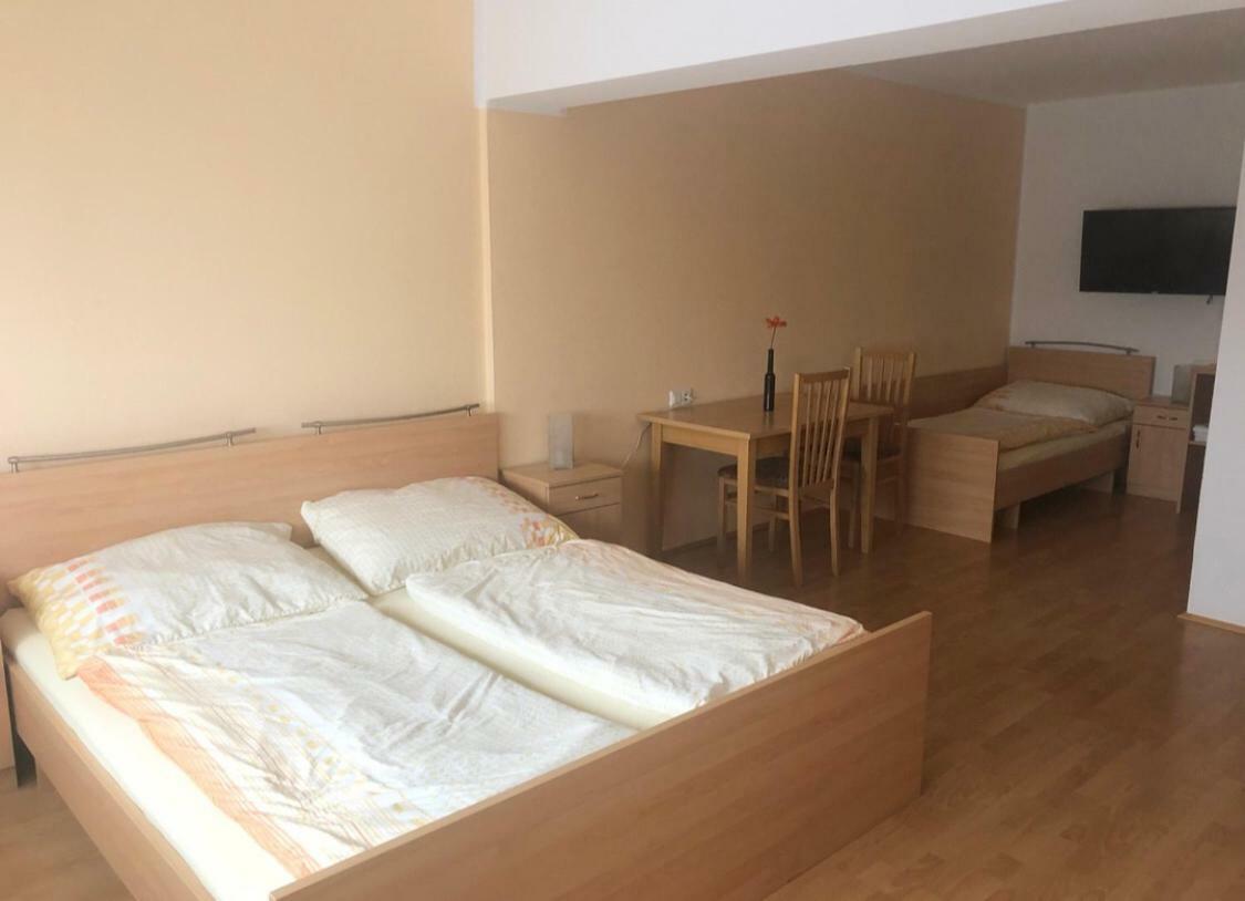 Gasthaus-Pension Zum Loewen Asten Zewnętrze zdjęcie